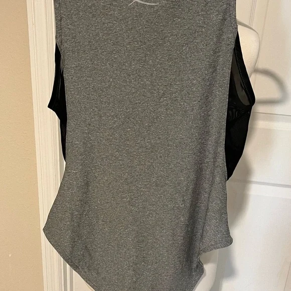 Gottex Sport Bodysuit with zipper front - NWOT - Picture 4 of 5